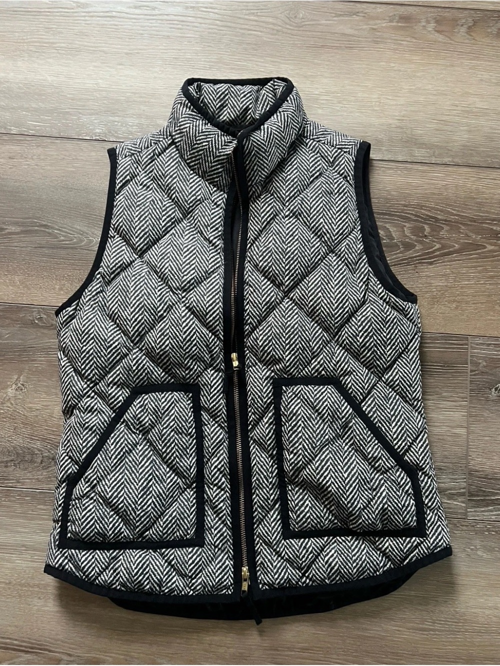 J. Crew Houndstooth Puffer Vest Quilted Black/White Women’s XSmall Full Zip